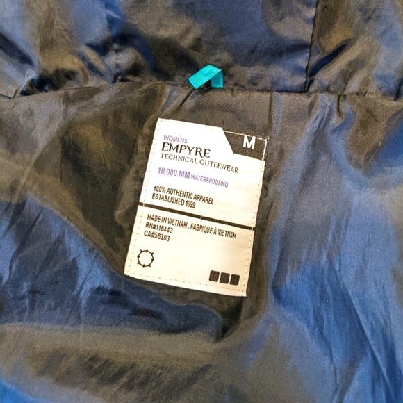 Women's EMPYRE TECHNICAL 10,000 MM WATERPROOF Jacket - Picture 11 of 12